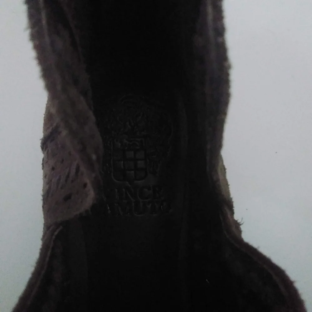 Vince Camuto Prasata Ankle Boots - Picture 3 of 13
